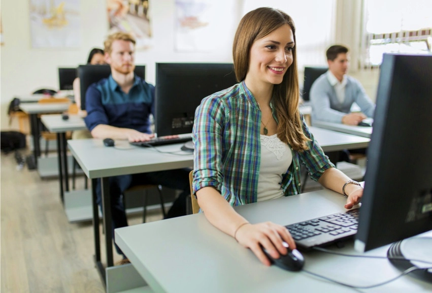 تفاوت آزمون کامپیوتری و کاغذی آیلتس